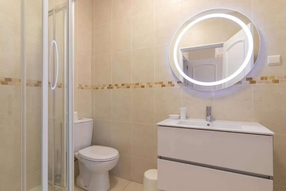 Front Line Townhouse N 9 In Ferragudo Sea Views Villa 0*, Ferragudo (Faro)